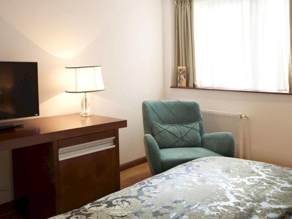 Garden Spa Boutique Hotel สโกเปีย ภายนอก รูปภาพ